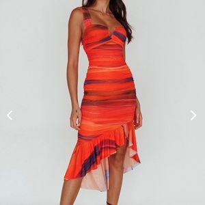Selfie Leslie Orange and Red Midi Dress